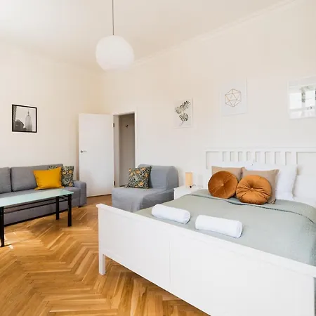 Big Apart - Market Square - Rynek 42 - 3 - 14 People Apartment Wroclaw
